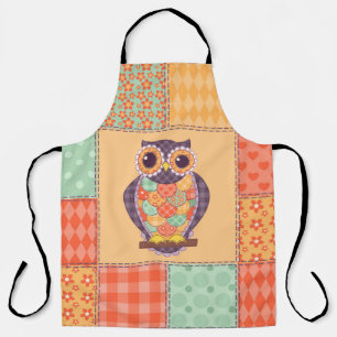 Seamless patchwork owl pattern. Vintage background Apron