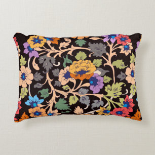seamless pattern. classic islamic floral ornament. decorative cushion