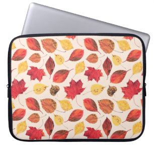 Seamless pattern created from real isolated leaves laptop sleeve