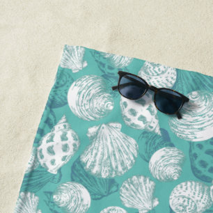Seamless pattern in trendy colours with seashells beach towel