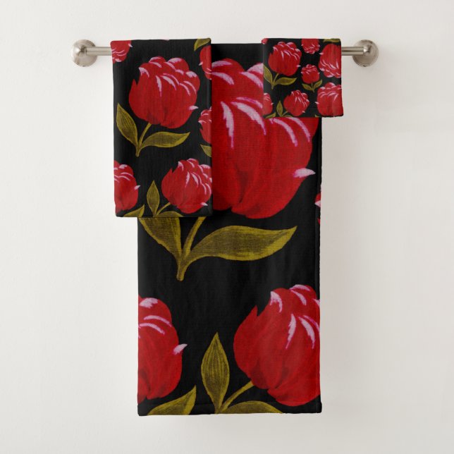 Seamless pattern of red roses on black background bath towel set (Insitu)