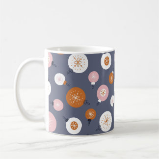 Seamless pattern with Christmas balls on a dark ba Coffee Mug