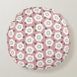 Seamless pattern with cute flowers on pink backgro round cushion