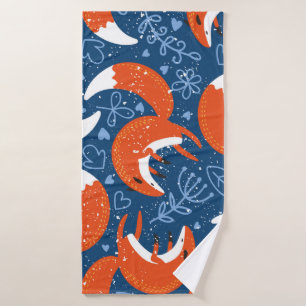 Seamless pattern with different cute foxes. Vintag Bath Towel