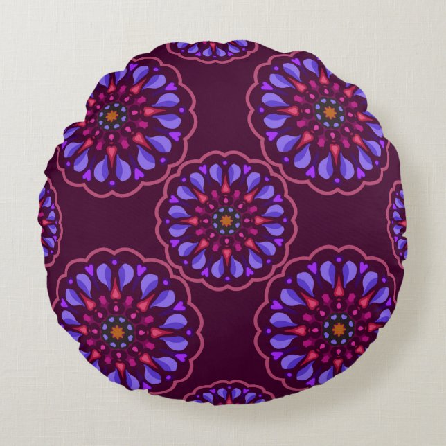 Seamless pattern with ethnic mandala art ornament. round cushion (Front)