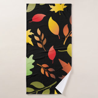 Seamless pattern with fallen autumn leaves and col bath towel