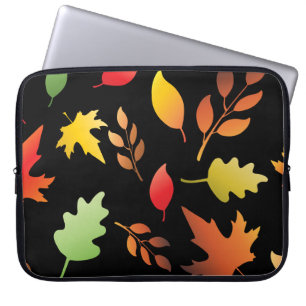 Seamless pattern with fallen autumn leaves and col laptop sleeve