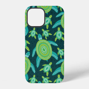 Seamless pattern with green ornament turtles. Sea iPhone 12 Case