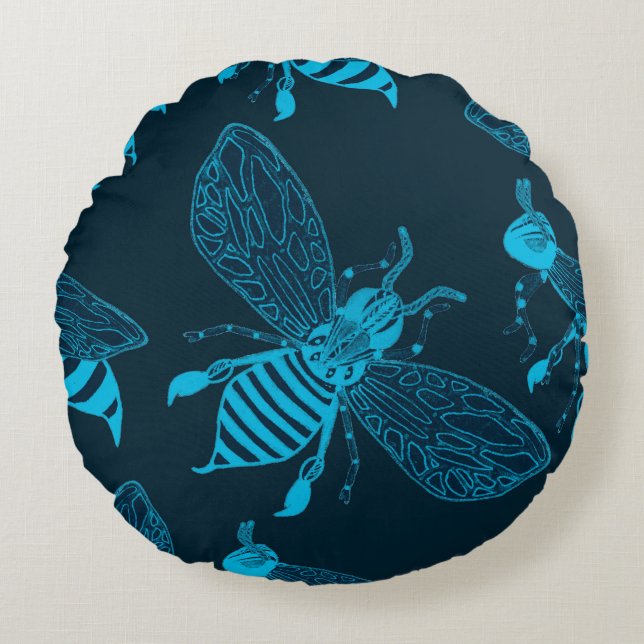 Seamless pattern with hand drawn bees. Fashion ill Round Cushion (Front)