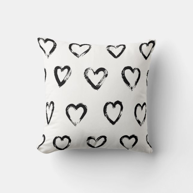 Seamless pattern with hand drawn heart cushion (Front)