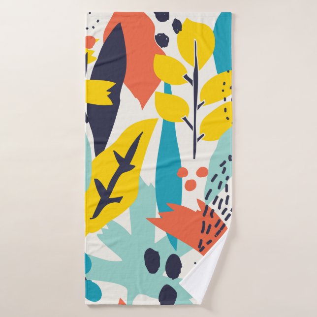 Seamless pattern with hand painted flowers and lea bath towel (Bath Towel)