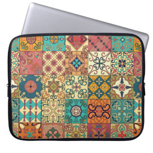 Seamless pattern with portuguese tiles in talavera laptop sleeve