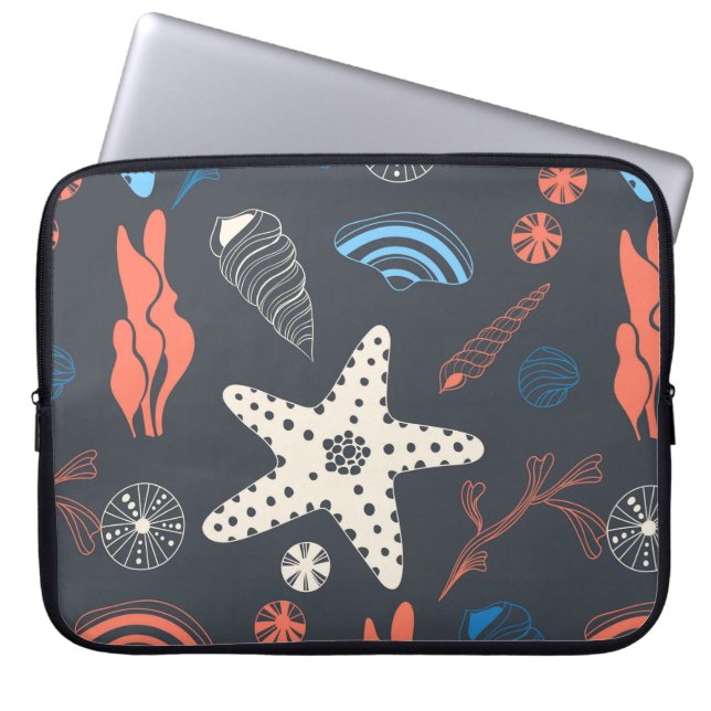 Seamless pattern with sea shells laptop sleeve (Front)