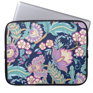 Seamless pattern with stylised ornamental flowers laptop sleeve
