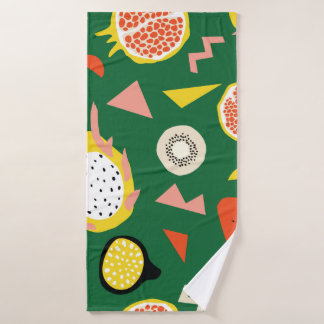 Seamless pattern with tropical fruits bath towel