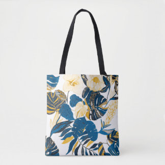 Seamless pattern with tropical leaves and flowers tote bag