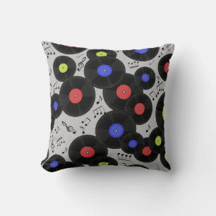 Seamless pattern with vinyl records and notes. cushion