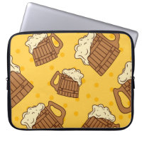 Seamless Pattern with Wooden Foam Beer Mugsbeer, p