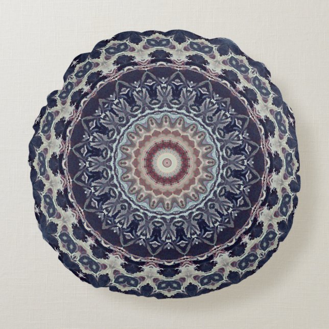 Seamless round ornamental mandala pattern arabic k cushion (Front)
