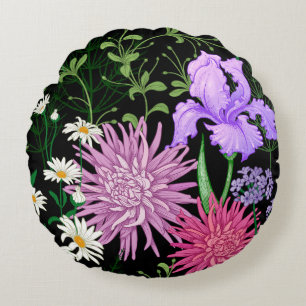 Seamless summer pattern. Wild flowers chamomile, h Round Cushion