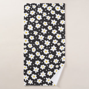 Seamless tiny daisy vintage pattern background bath towel