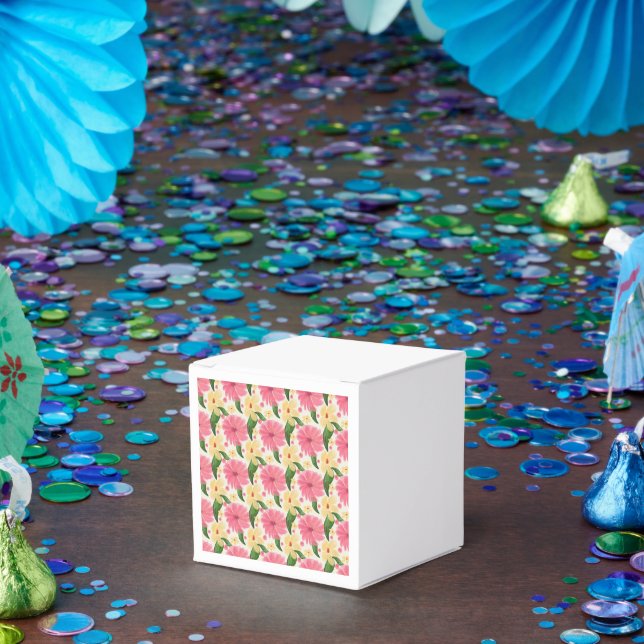 Seamless tropical floral pattern  favour box (Party)