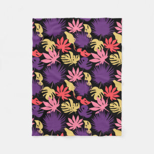Seamless tropical leaves pattern fleece blanket