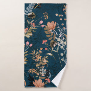 Seamless vintage autumn pattern with red and orang bath towel
