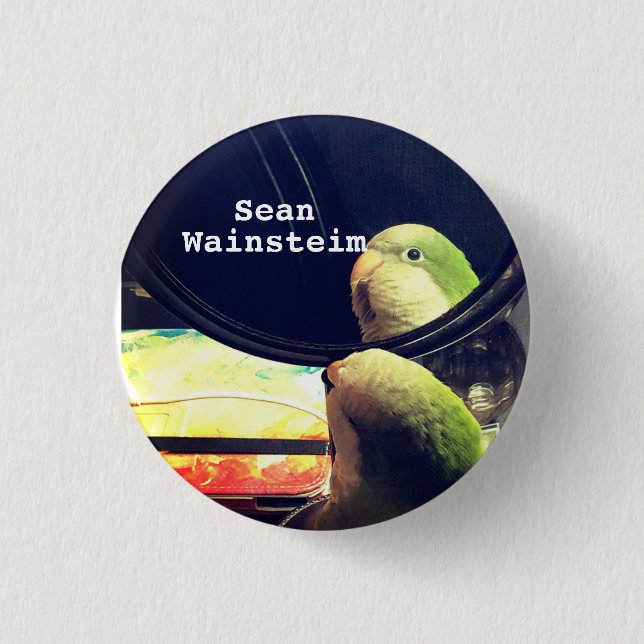Sean Wainsteim Meets Georgie the Parrot 3 Cm Round Badge (Front)