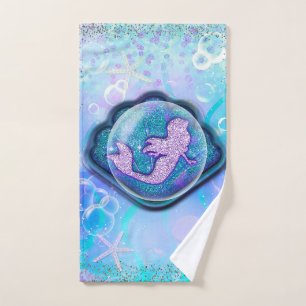 Seashell Fit for a Mermaid Glitter Girls Magical Bath Towel Set