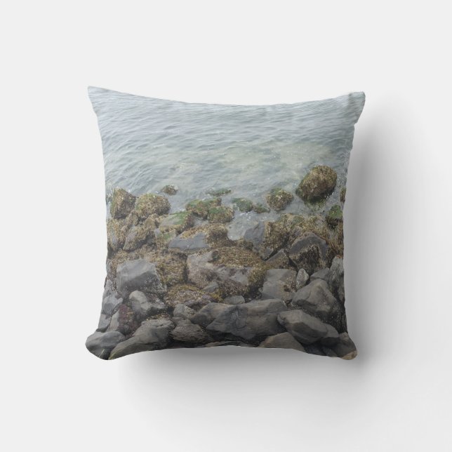 seashore rocks cushion (Front)