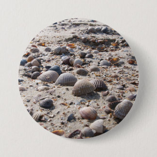 Seaside views - shells 7.5 cm round badge