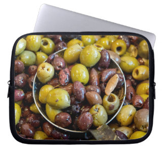 Seasoned black and green olives laptop sleeve