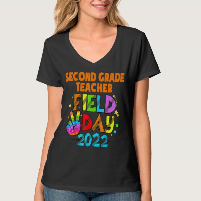 Second Grade Teacher Squad Field Day First Last Da T-Shirt (Front)