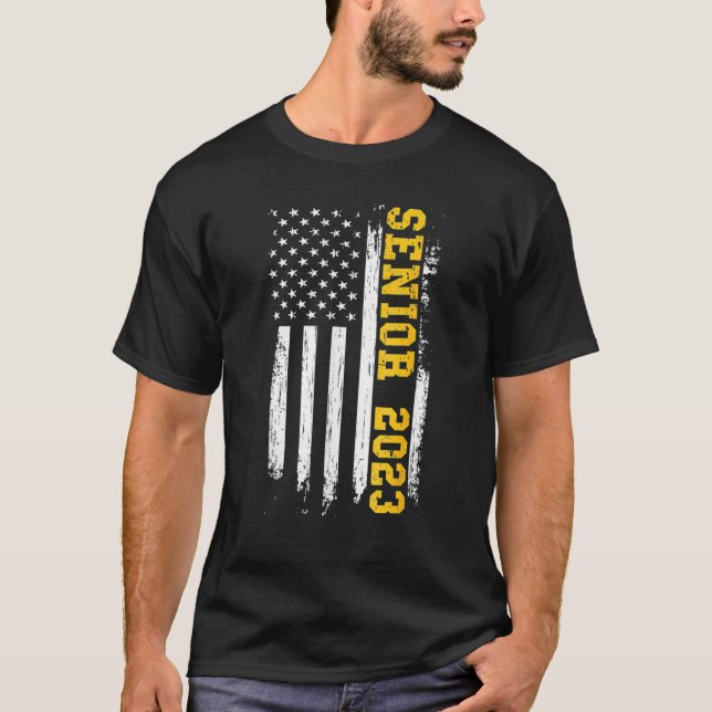Senior 2023 American Flag  USA Graduation Class Of T-Shirt (Front)