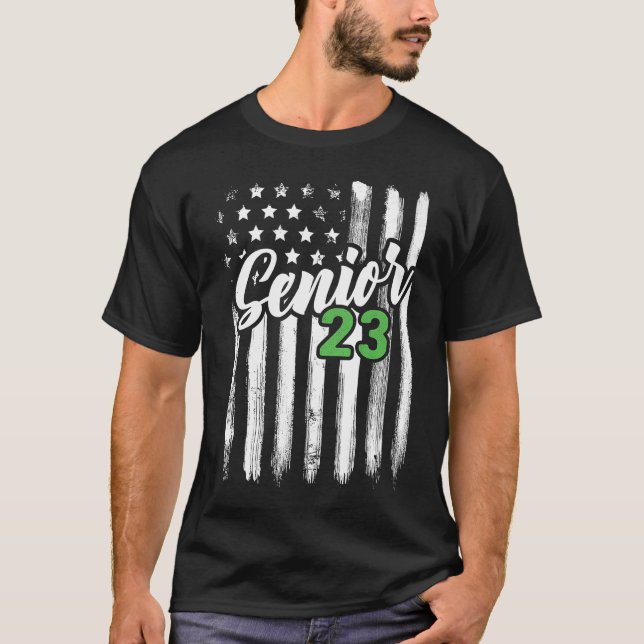 Senior 23 2023 Graduation Graduate American Flag U T-Shirt (Front)