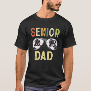 Senior Dad 2023 Proud Dad Soccer Lover Senior Grad T-Shirt