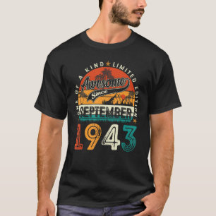 September 1943 80 Years Old 80th Birthday  Men Wom T-Shirt