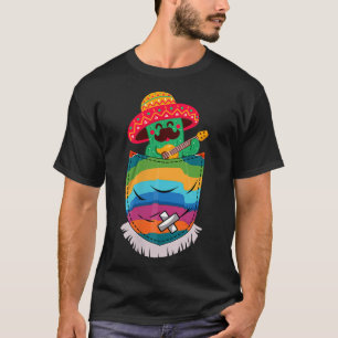 Serape Pocket Pinata Meican cactus guitar Fiesta C T-Shirt