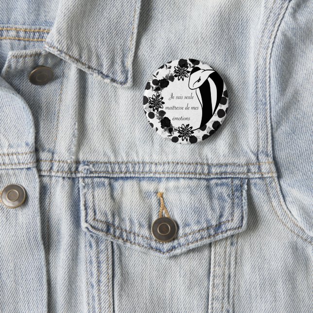 serpent 6 cm round badge (In Situ)