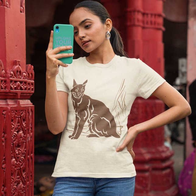 Serval Elegant Wild View Men Women T-Shirt (Creator Uploaded)