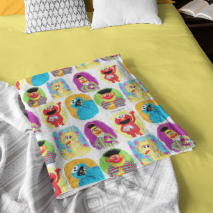 Sesame Street Character Fun & Colourful Pattern Fleece Blanket