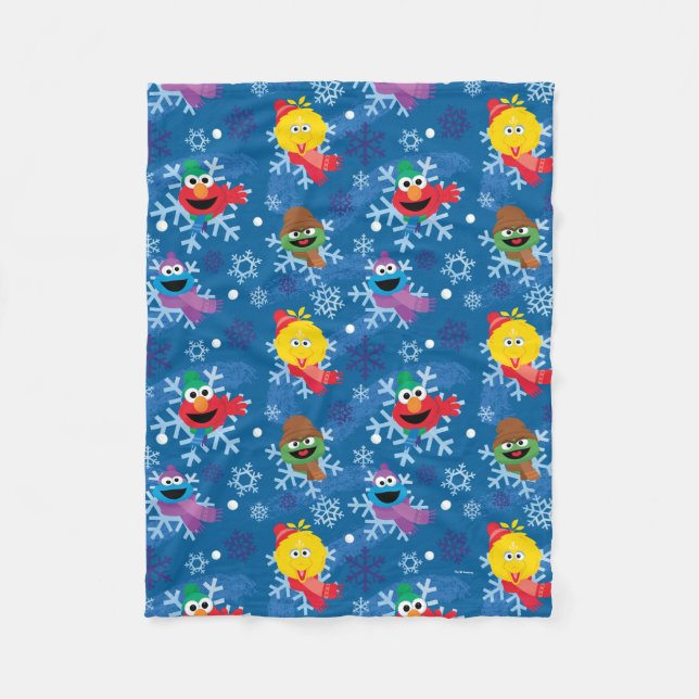 Sesame Street Winter Snowflake Pattern Fleece Blanket (Front)