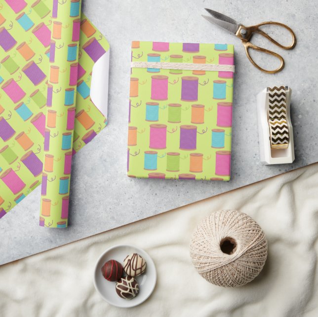 Sewing thread pattern wrapping paper (Crafts)