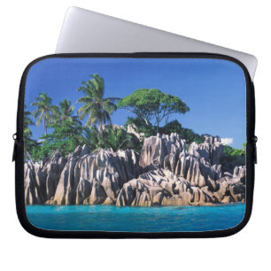 Seychelles. Ilot St. Pierre (near Praslin Laptop Sleeve
