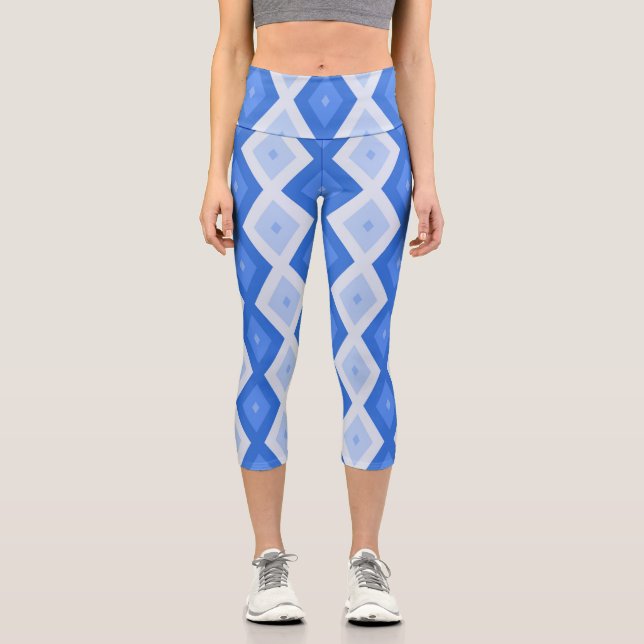 Shades of blue diamond pattern capri leggings (Front)