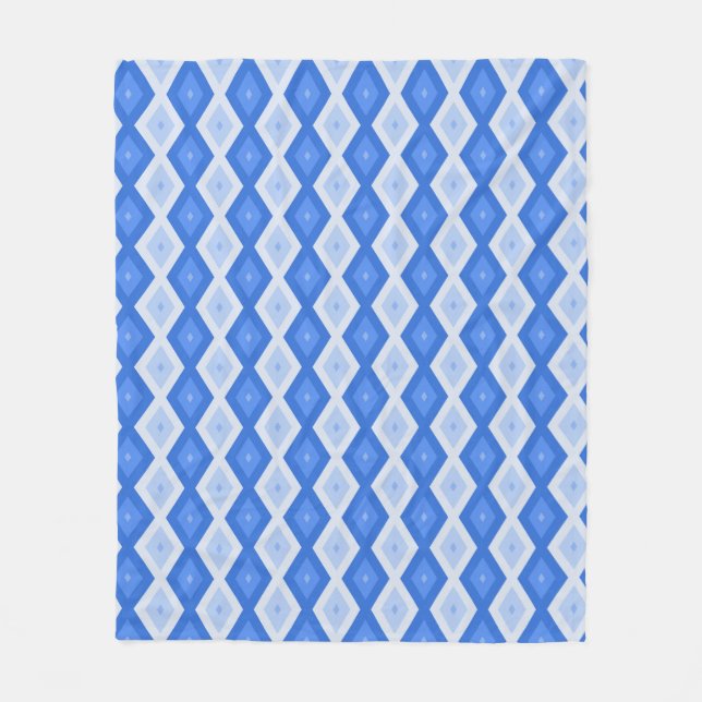 Shades of blue diamond pattern fleece blanket (Front)