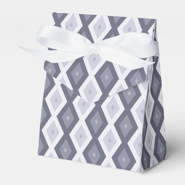 Shades of blue grey diamond pattern favour box (Front Side)