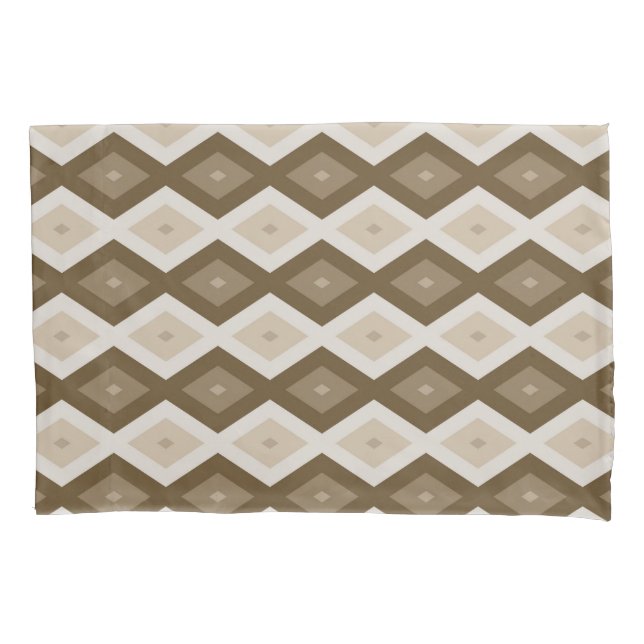 Shades of brown diamond pattern pillowcase (Front)