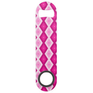 Shades of fuchsia diamond pattern